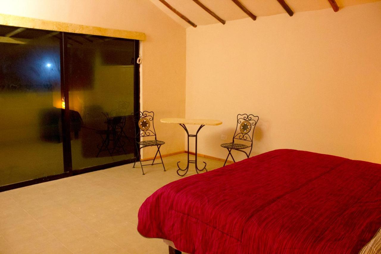 Nikte Estancia Y Jardin Hotell Puerto Morelos Exteriör bild